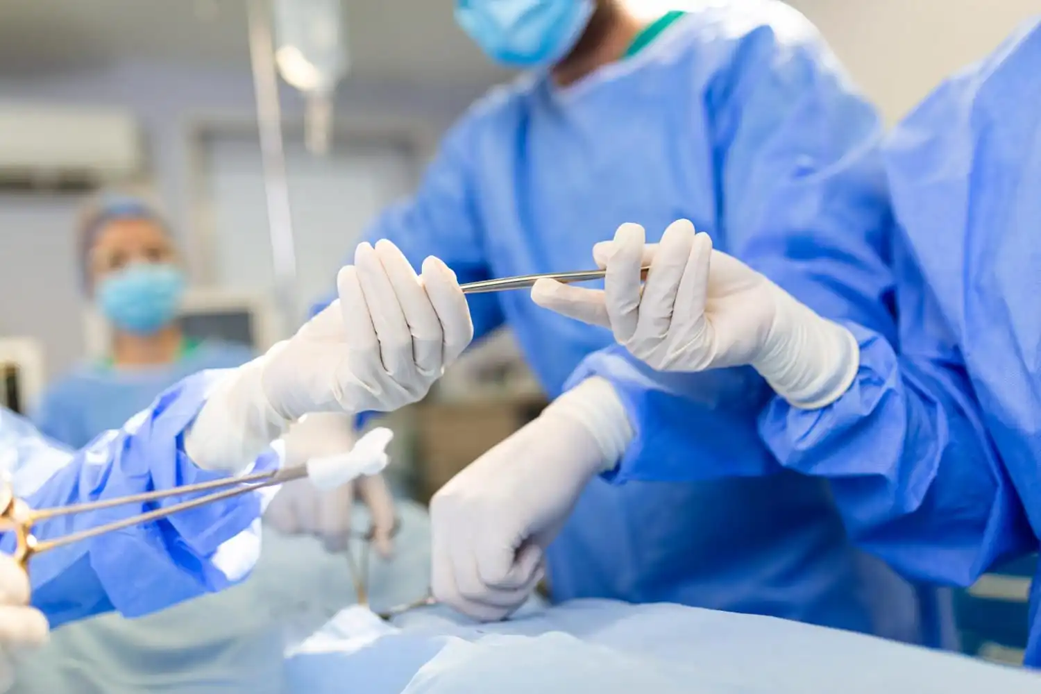 Understanding TLH Surgery:  Procedure, Benefits, Risks And More