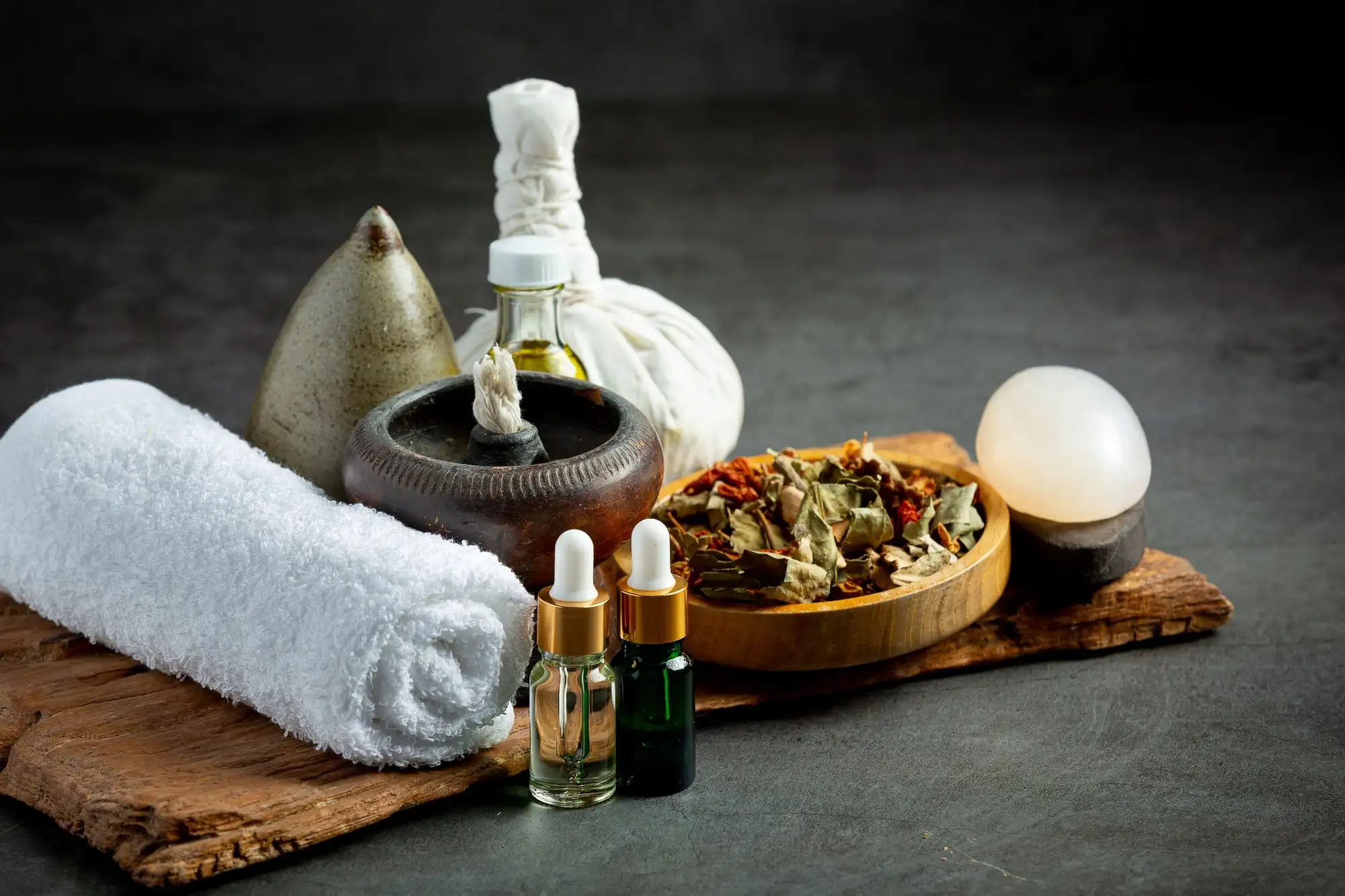 ayurvedic herbs and essential oils